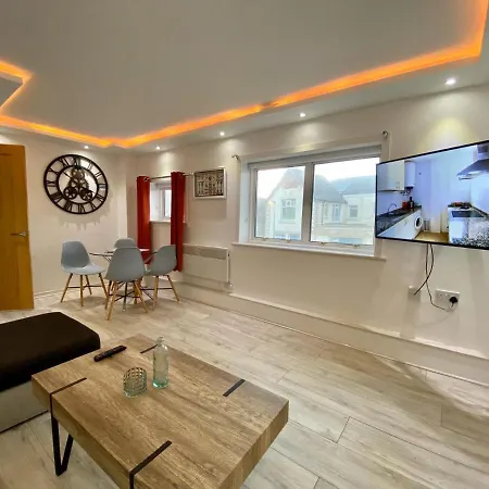 Kennedy House By Service Apartment Blackpool