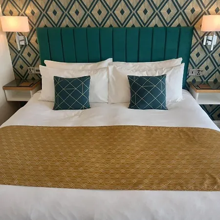 The Gatsby - Formerly The Windsor 4* Blackpool