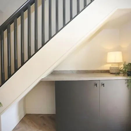 Holiday home Xxbrand Newxx Sleeps 8, Stylish Japandi House