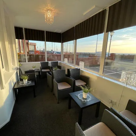 Windsor Park Hotel