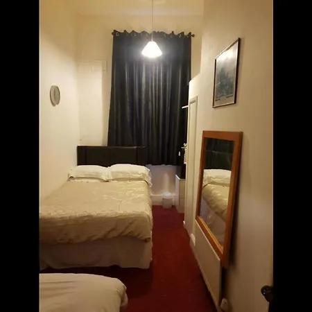 Oyo Binglea Hotel 2*