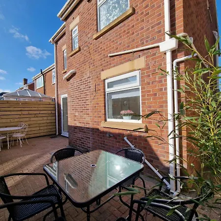 Dysa Bentinck House Holiday home Blackpool