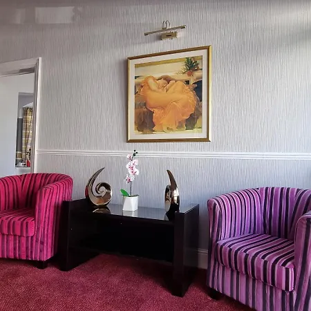 Collingwood Hotel 4*