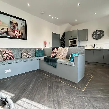 Olivia Rose By Sasco Apartment Blackpool