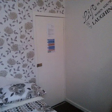 Miramar Bed & Breakfast Blackpool