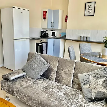 Arise Comfort - Clarendon Road City Centre Apartment *