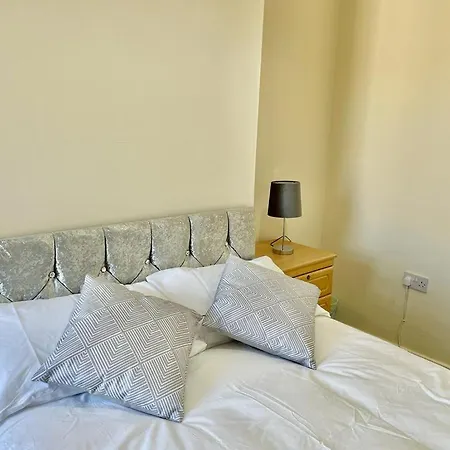 Arise Comfort - Clarendon Road City Centre * Blackpool