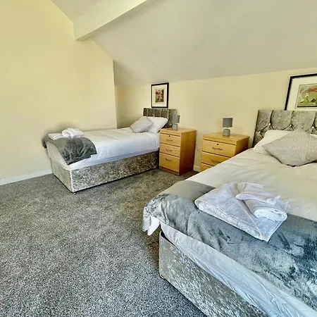 Arise Comfort - Clarendon Road City Centre *