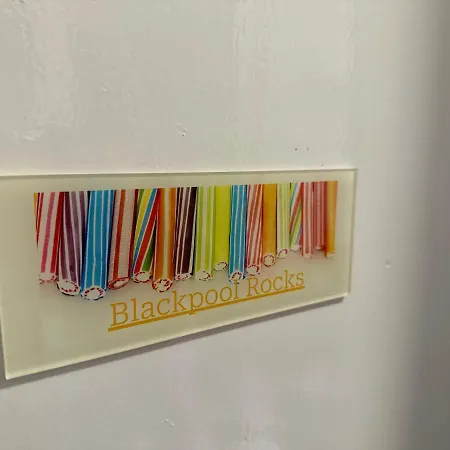 Apartment Rocks Pleasure