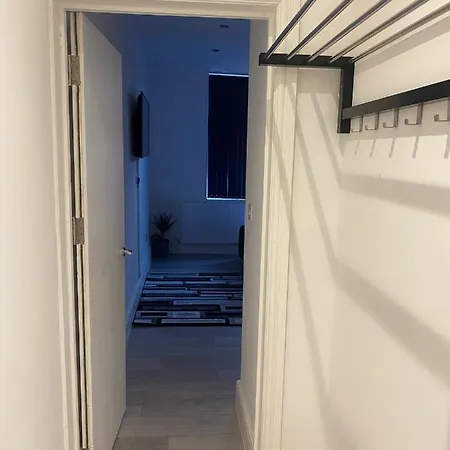 - Palatine Road Apartment
