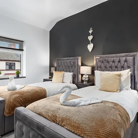 Luxury By The Sea Blackpool's Finest Getaway For 8 Holiday home Blackpool