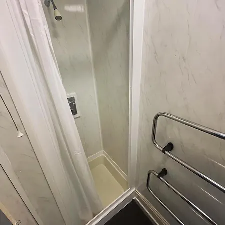 Prestige Plaza Отель Блэкпул