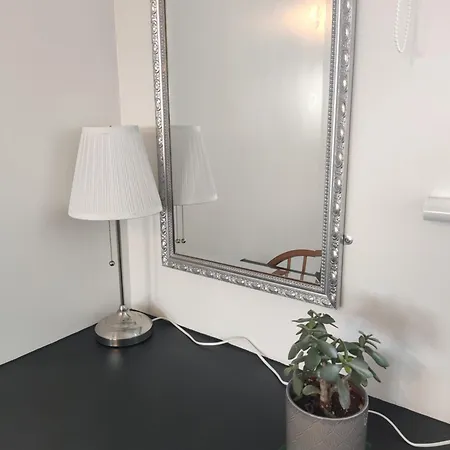Q - Guest house