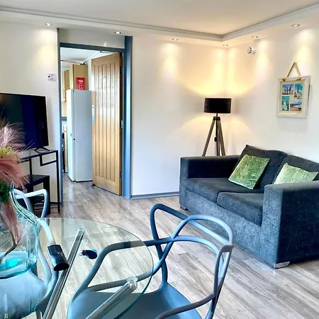 Kennedy House By Service Apartment Blackpool