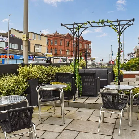Danescourt 3* Blackpool