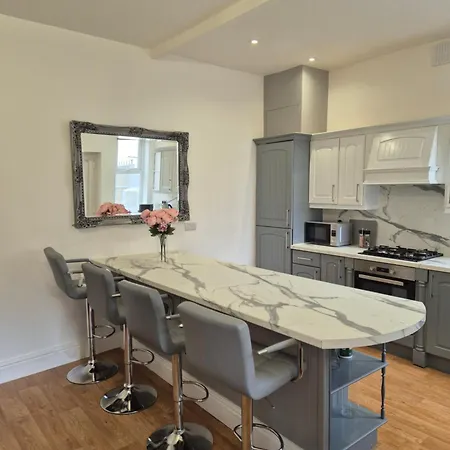 Holiday home Luxury Town House Blackpool