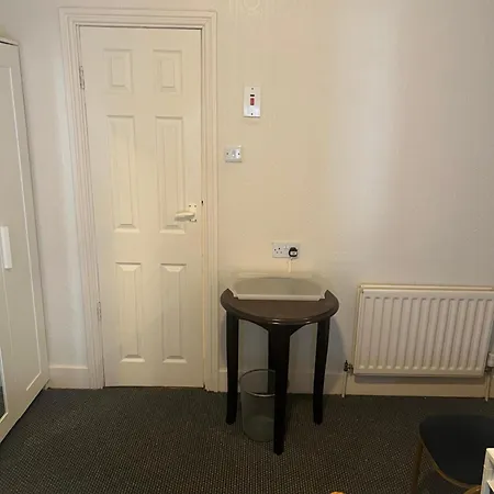 Guest house Apollo Number 7 *