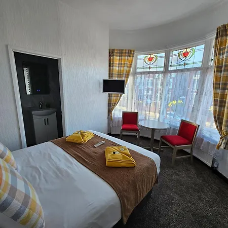Collingwood Hotel 4*
