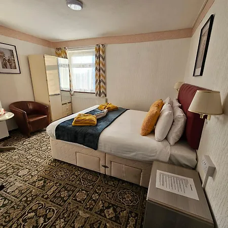 Collingwood Hotel 4*