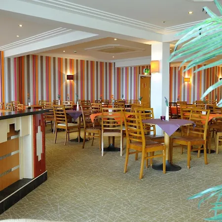 Hotel Carousel 3*