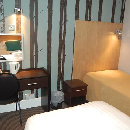 Oda ve Kahvaltı The Dragonfly 4*