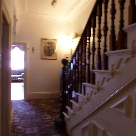 Bed & Breakfast The Grays 3*