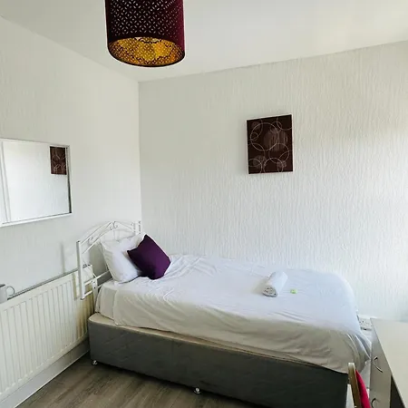 Burlington West Guest house