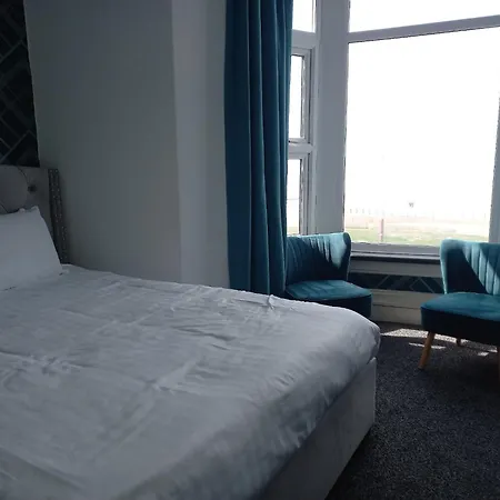 Vinnie's Family Hotel Blackpool
