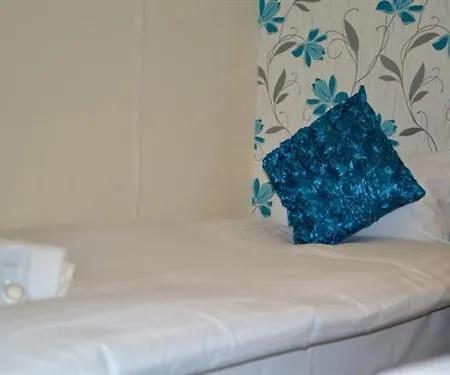 The Chimes On The Sea Bed & Breakfast Blackpool
