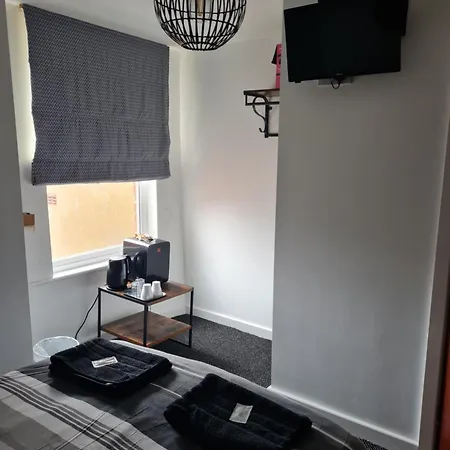 Bed & Breakfast The Last Post Blackpool