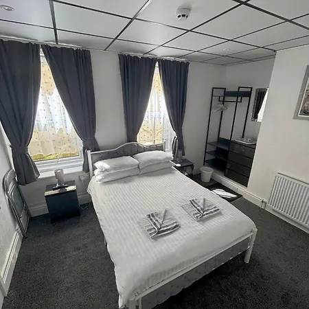 The Mornington Bed & Breakfast Blackpool