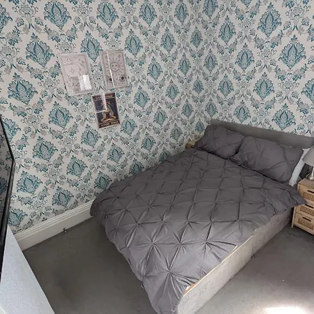 Martell's Guest house Blackpool