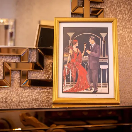 Hotel Rouge