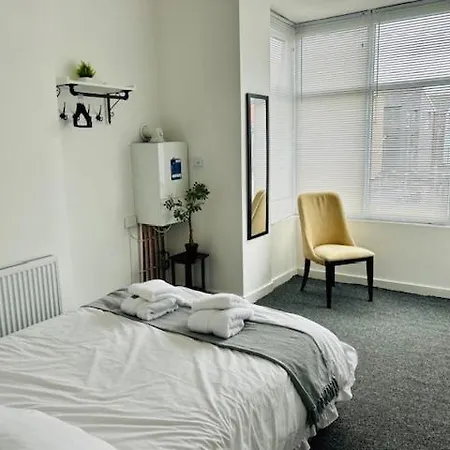 Apartment Coronation No1