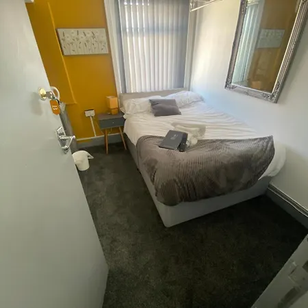 Bradburys Of 4* Blackpool