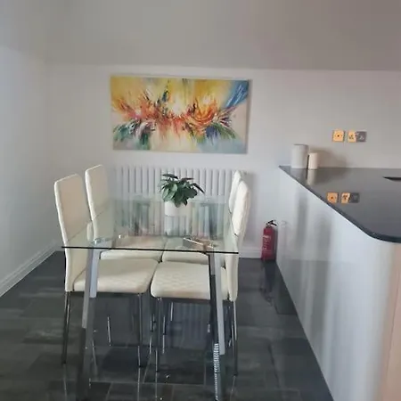 Apartment 30 The Elms