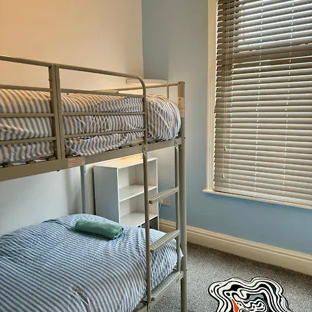 Holiday home Quirky House Blackpool