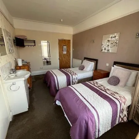 The Fernroyd Bed & Breakfast Blackpool