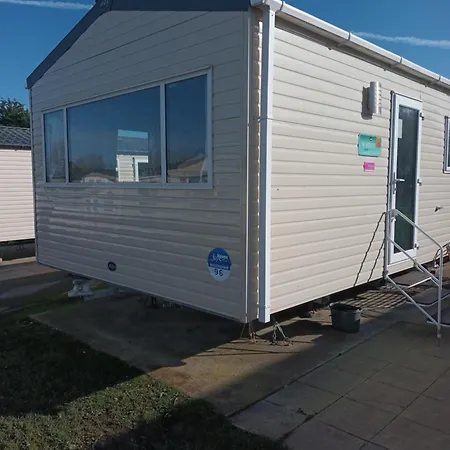Buckingham Breeze Haven Caravan Hire Marton Mere Campsite
