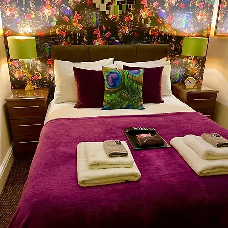 Gabrielles Bed & Breakfast 4*