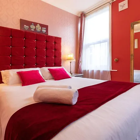 Hotel Rouge