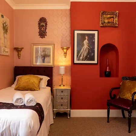 Rouge 4* Blackpool
