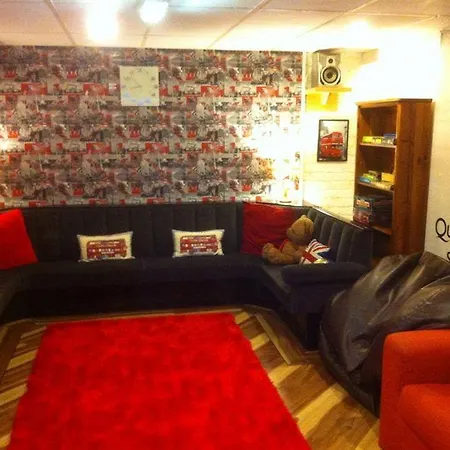 The Fylde 4*