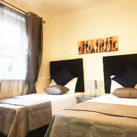 Bed & Breakfast Mars Seaview By Oyo 3*