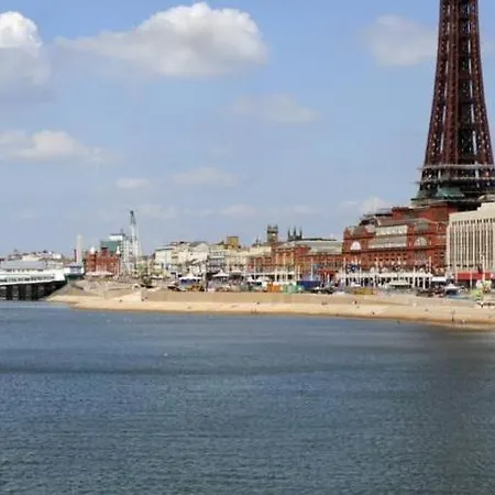 South Kings Promenade Hotel 3*