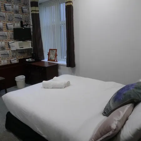 Fairway Guest house