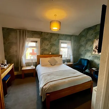 Hotel The Fossil Tree Blackpool