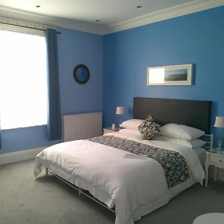 Fourrooms Bed & Breakfast 5*