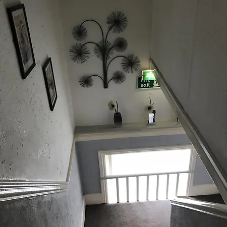 Westbourne House Bed & Breakfast 3*