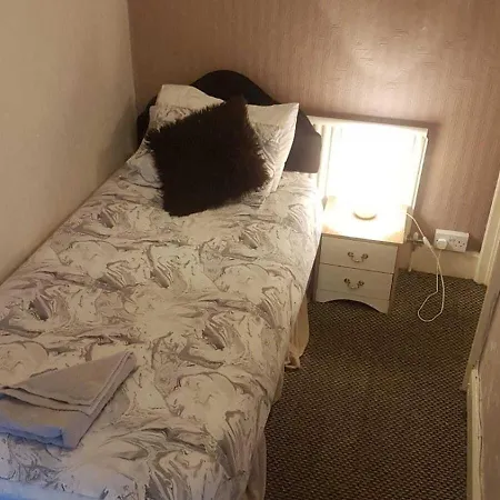 Bed & Breakfast Westbourne House 3*